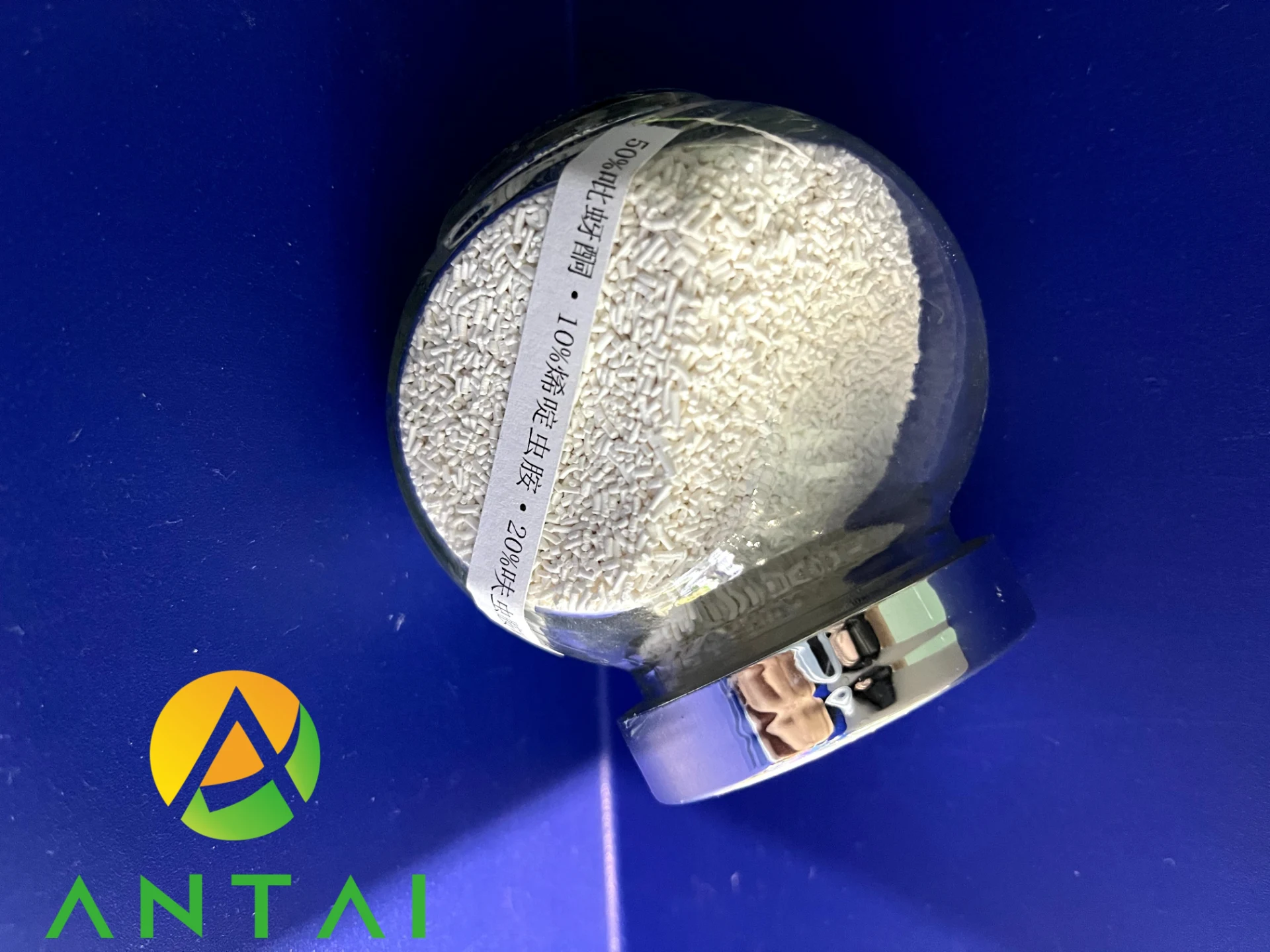 pyridone, dimethamphetamine and fibroxin water-dispersible granules